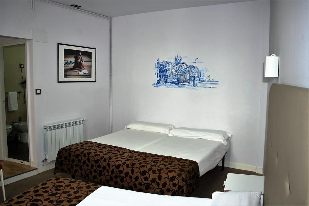 Hotel Casual Gurea Bilbao Zimmer foto