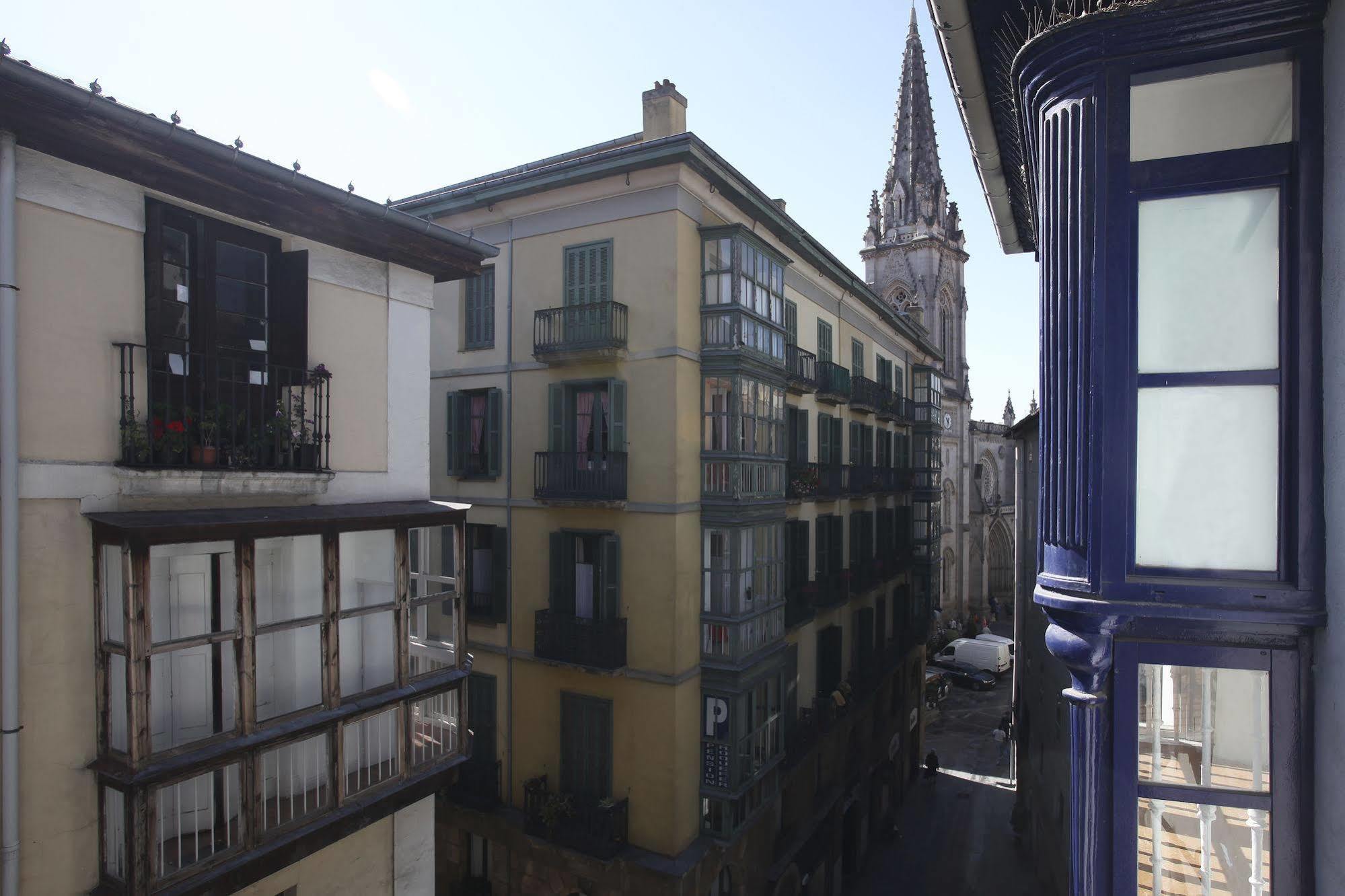 Hotel Casual Gurea Bilbao Exterior foto